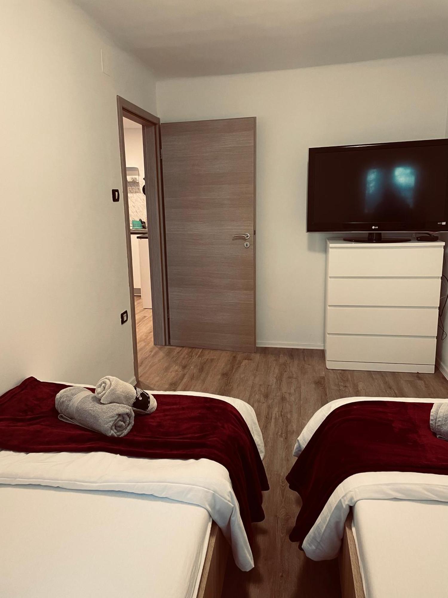 Apartments Nina コペル エクステリア 写真